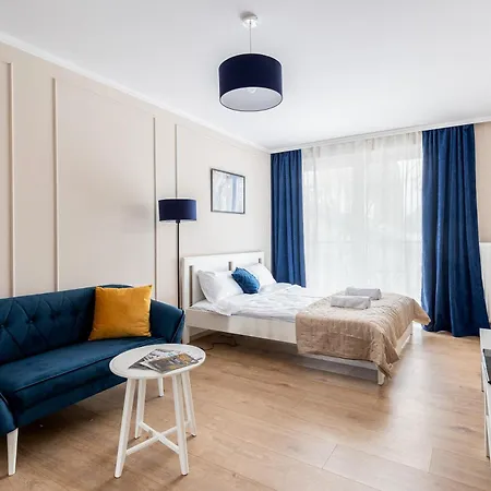 Foothill Apparts Краків Екстер'єр фото