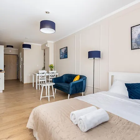 Foothill Apparts Краків Екстер'єр фото